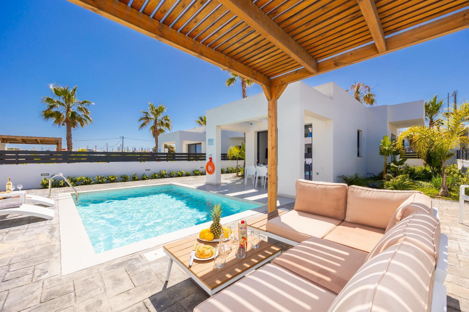 Salty Sun 1 Villa